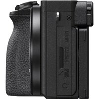 Sony Alpha a6600 Kit 18-135mm Image #13