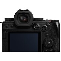 Panasonic Lumix S5 IIX Body Image #2
