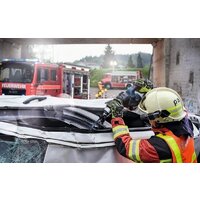 Bosch GSA 18V-32 Professional 06016A8108 (без АКБ) Image #3