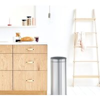 Brabantia Touch Bin New 30 л (стальной с защитой от отпечатков) Image #4