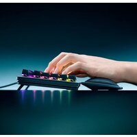 Razer Ergonomic Wrist Rest (для полноразмерных клавиатур) Image #5