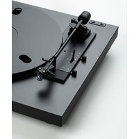 Pro-Ject A1.2 (Ortofon OM10, черный) Image #2