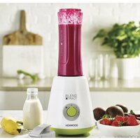 Kenwood SMP 060 2Go Sport (белый) Image #5