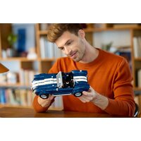 LEGO Icons 10357 Shelby Cobra 427 S/C Image #10