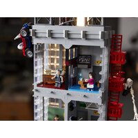 LEGO Marvel Super Heroes 76178 Редакция Дейли Бьюгл Image #32
