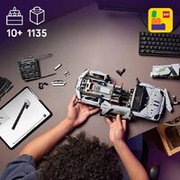 LEGO Technic 42214 Суперкар Lamborghini Revuelto Image #9