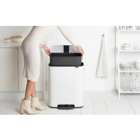 Brabantia Bo Pedal Bin 60 л (белый) Image #8
