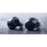 Creative Outlier Air Sports Image #5