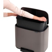 Brabantia Bo Pedal Bin 36 л (платиновый) Image #5