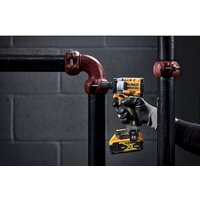 DeWalt DCF923N (без АКБ) Image #6