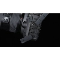 Canon EOS 5D Mark IV Body Image #10