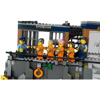 LEGO City 60419 Полицейская тюрьма на острове Image #6