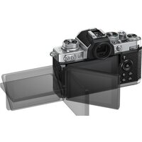 Nikon Z fc Kit 28mm (черный/серебристый) Image #2