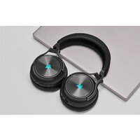 Corsair Virtuoso RGB Wireless XT Image #11