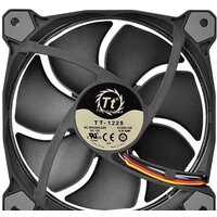 Thermaltake Riing 14 LED RGB [CL-F043-PL14SW-B] Image #2